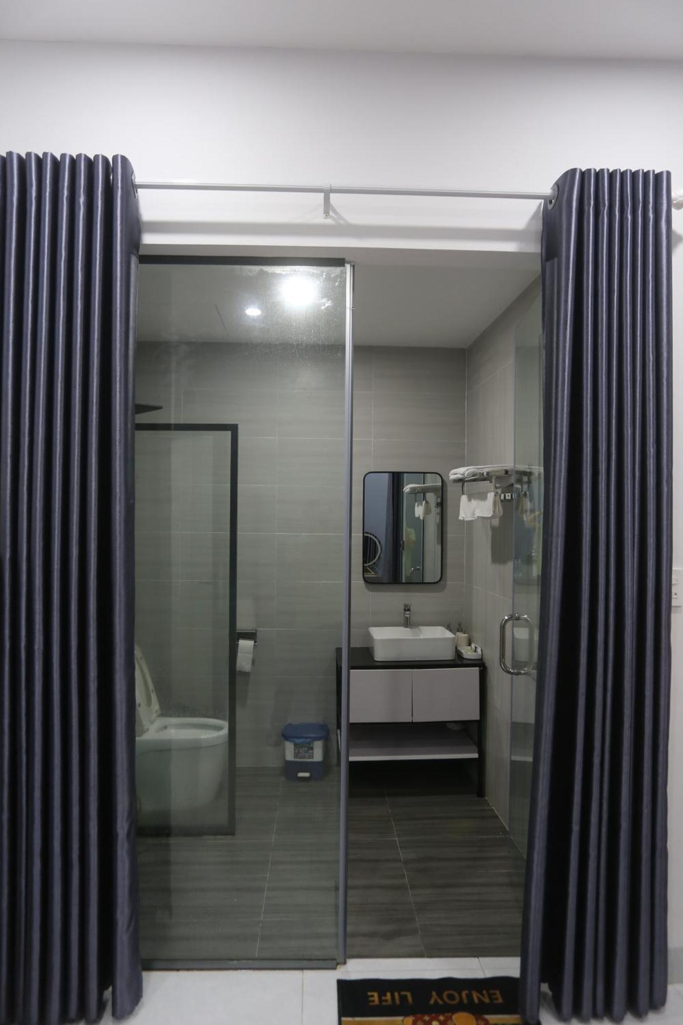 Nemo Homestay Hué Extérieur photo